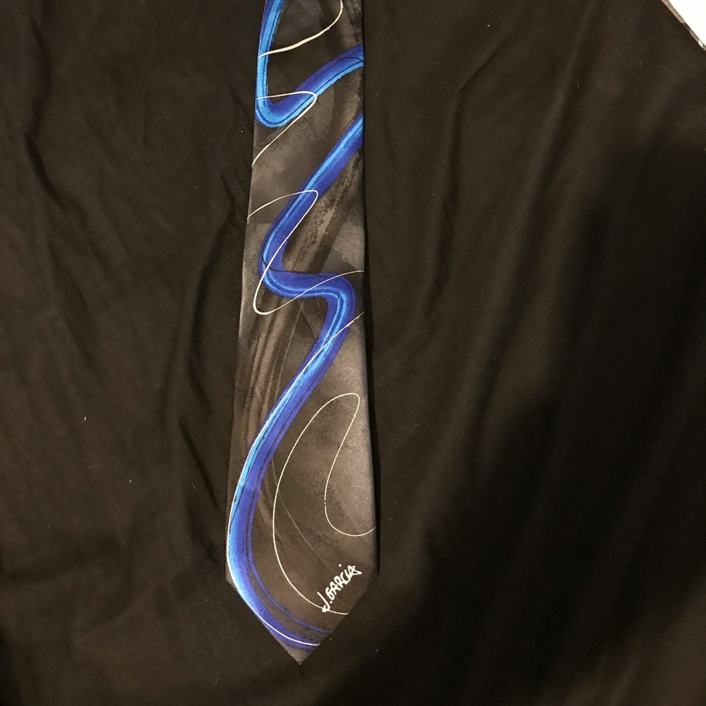 Bundle of ties